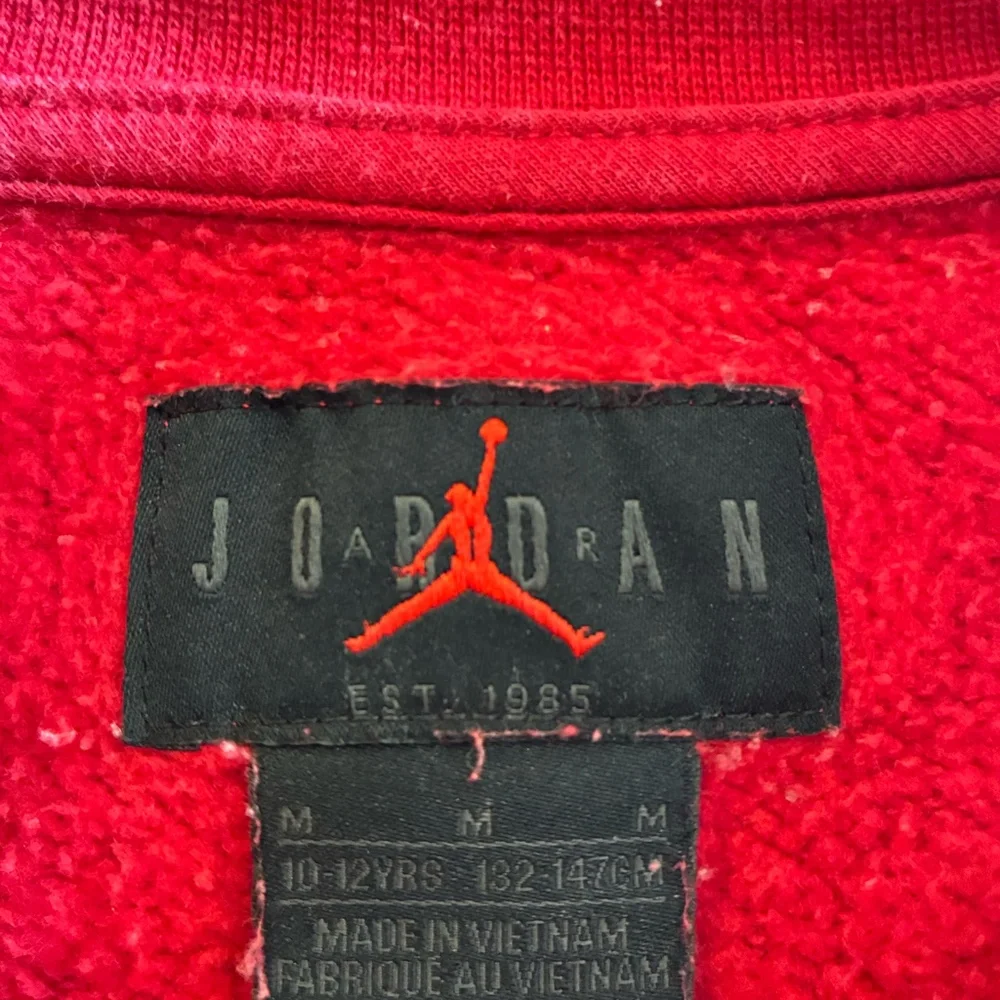 Jordan Boys Red Jumpman Crewneck‎ Sweatshirt Medium (10-12) Pullover Nike